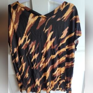Lularoe Top Alice